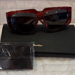 MaxMara Women's Chic Burgundy Sunglasses Brand New Authentic
